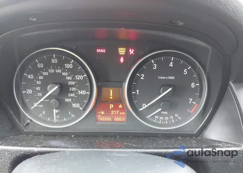 2013 BMW X1 xDrive28I из США, поврежденный, VIN WBAVL1C58DVR82781